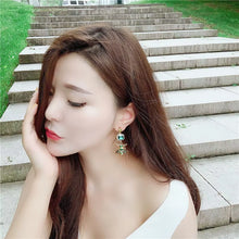 Load image into Gallery viewer, Personality Earrings for Women Luxury Fashion Crystal Insect Bee Eardrop Dangle Earring Statement Earrings Pendant

